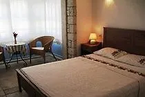 Отель Fora 2*