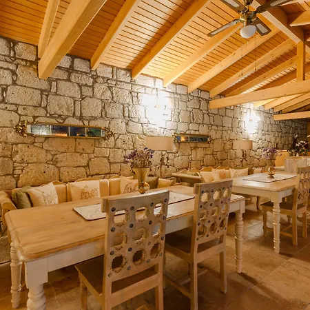 Fora 2* Alaçatı